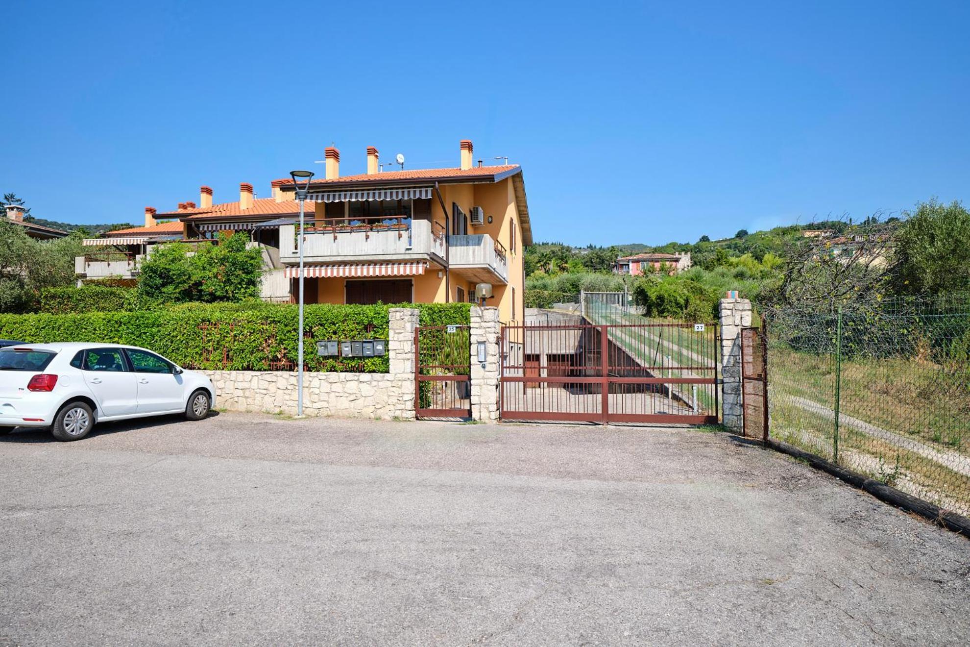 Vela Bianca Home Garda Garda  Luaran gambar